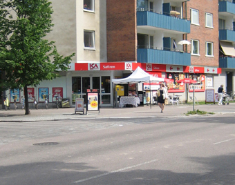 God stadsmilj innebr vl fungerande leverne fr individen. Dagligvaruhandel i korsningen Strandgatan-Noachsgatan, Eskilstuna.
Bild: Mats Ohlin
