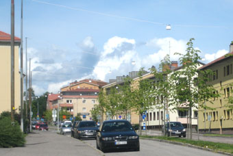 Öster, Carlavägen norrut. Foto: Mats Ohlin, aug 2009.